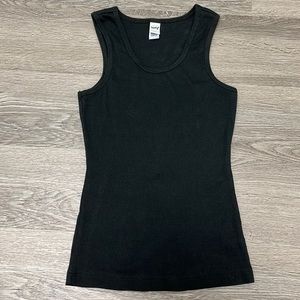 Kavio! girls black ribbed tank - size medium